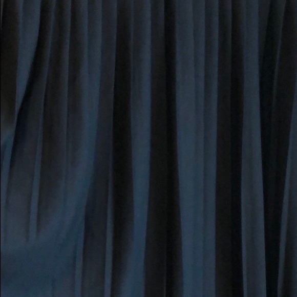 NWT ZARA Pleated Dress - Picture 5 of 7